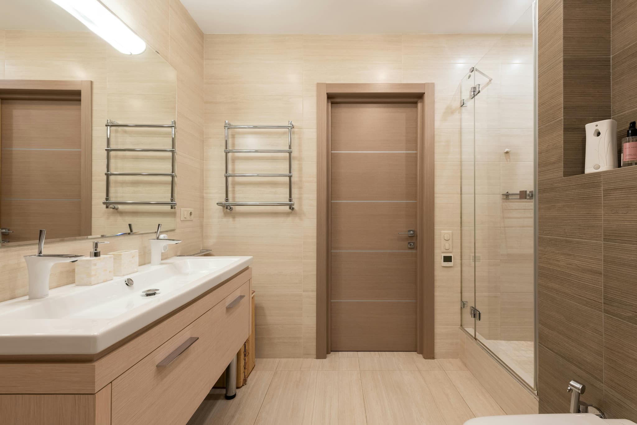 Cabine de douche italienne : la touche de luxe abordable