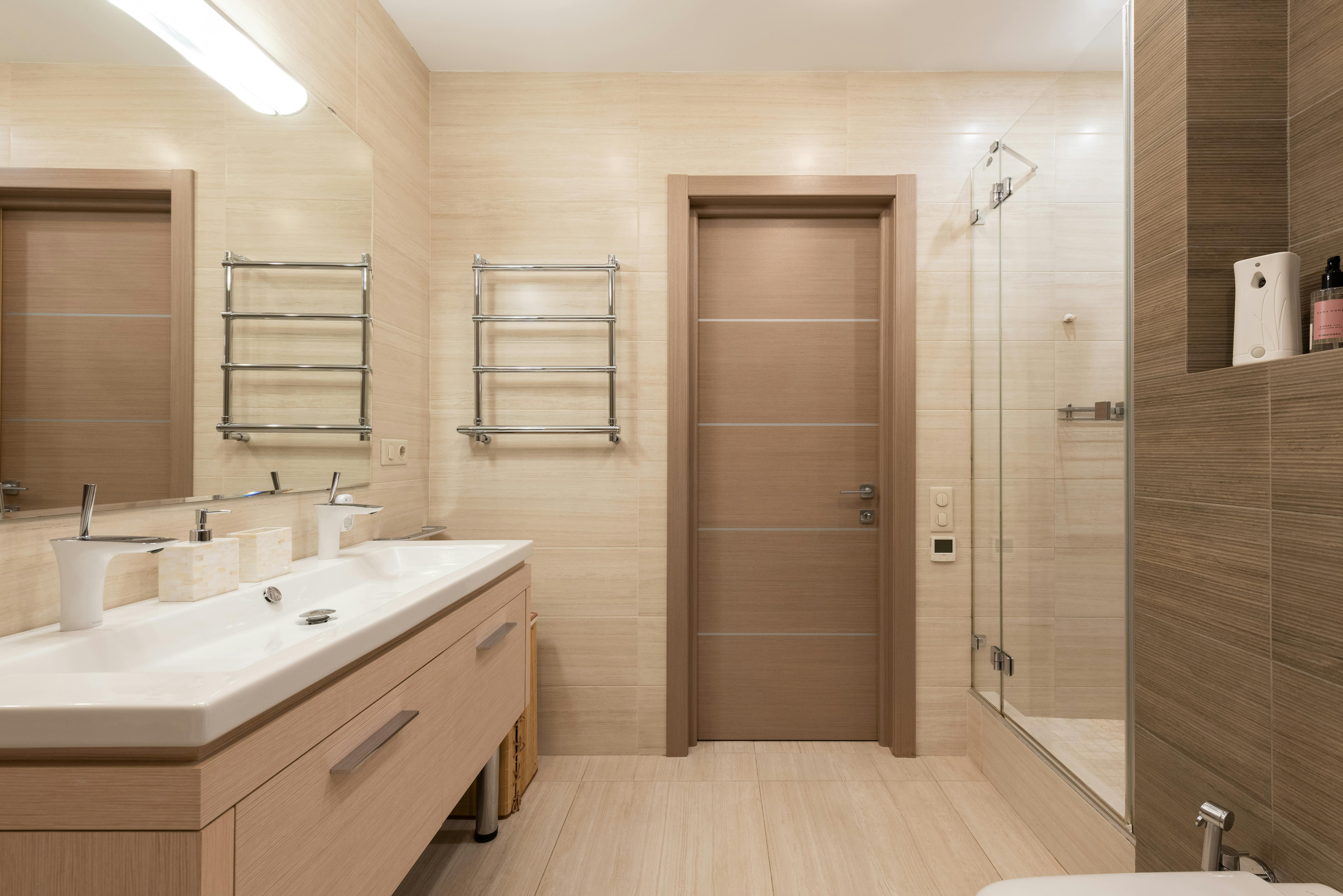 Cabine de douche italienne : la touche de luxe abordable